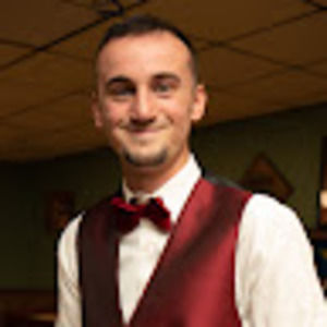 Meet your Posher, Evan